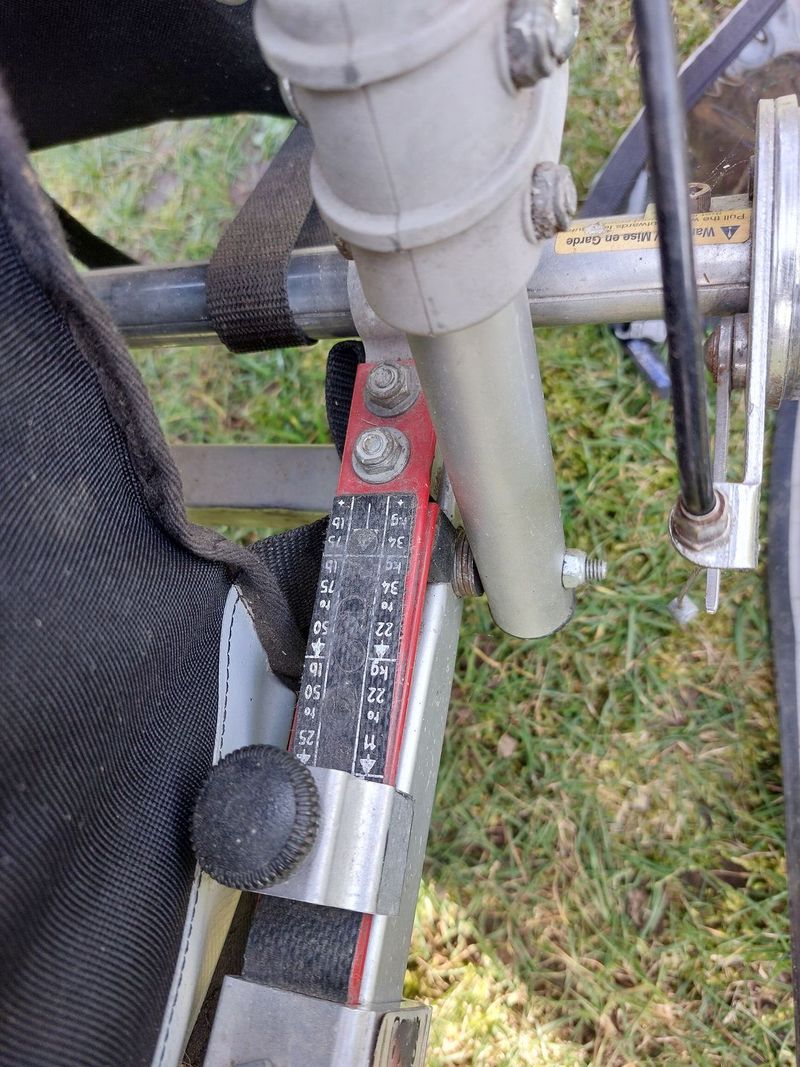Chariot CX1 s brzdou