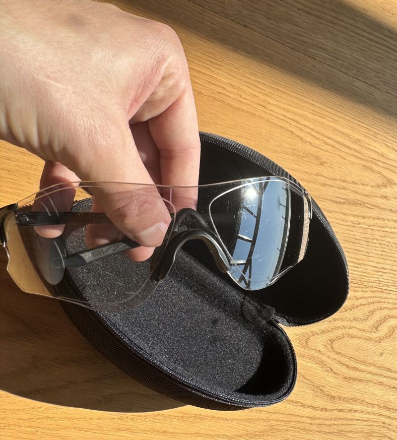 Oakley EVzero Photochromic.