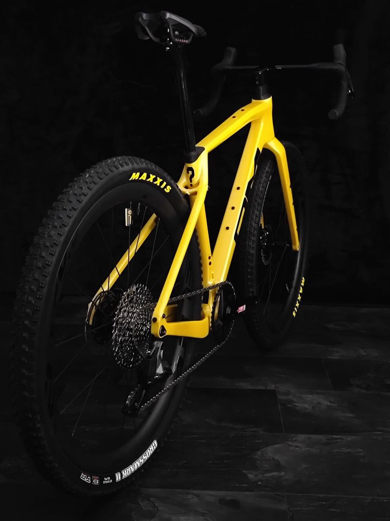 Gravel QM AT30+ SRAM Rival XPLR eTap AXS 1x12 
