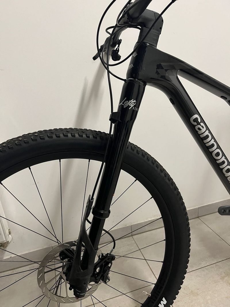 Cannondale Scalpel 2 Lefty 2024 – špičkové XC závodní kolo 