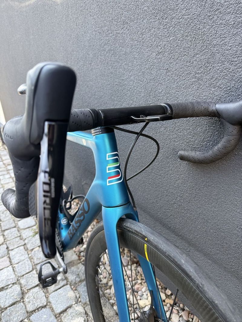Basso Astra