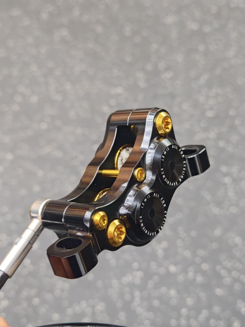 Lewis LHT Titanium P+Z