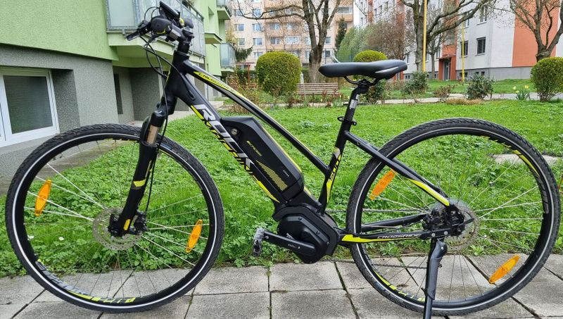 Dámské trekingové elektrokolo