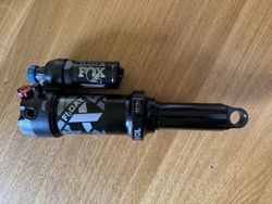 Tlumič FOX FLOAT X Performance Elite 205x65 mm Trunion / Trunnion, doprava zdarma/v ceně