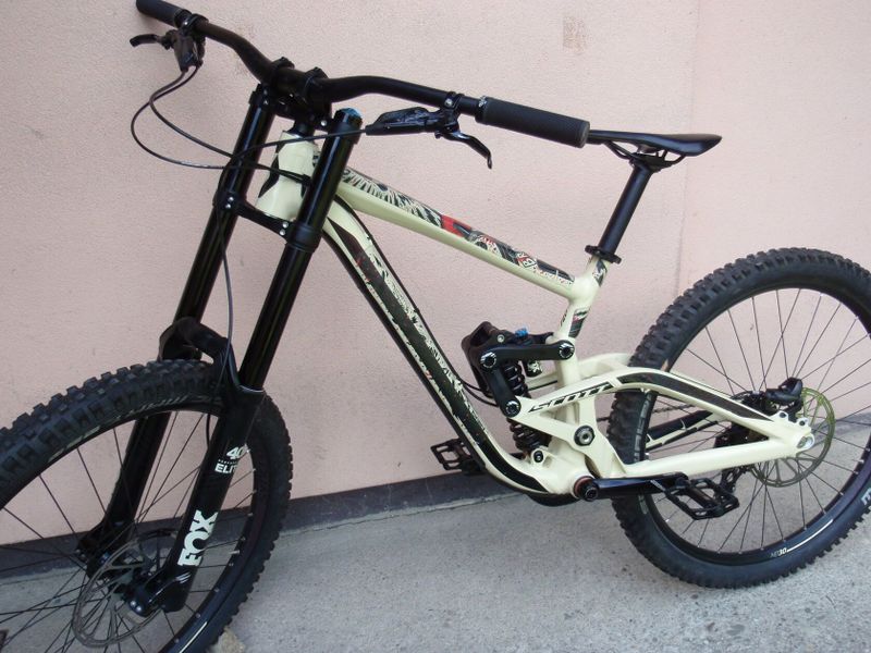 Téměř nový Scott Gambler 720 - PC: 118 790kč