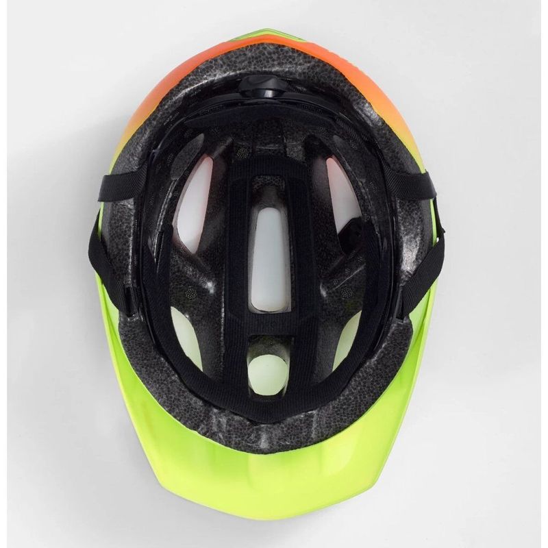 Cyklistická přilba Bontrager Tyro pro starší děti-původní cena- 1 399 kč