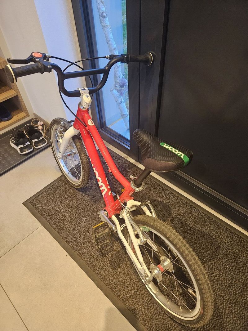 Woom 3 červené (rok staré)