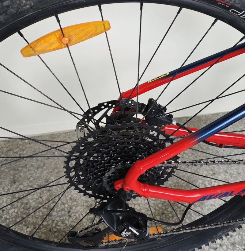 GT Avalanche 29" Comp 2020(blue) vel. M