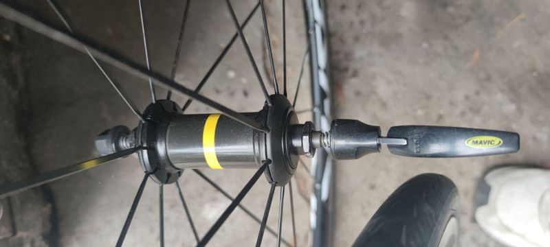 Mavic Cosmic Elite UST + pláště Mavic 