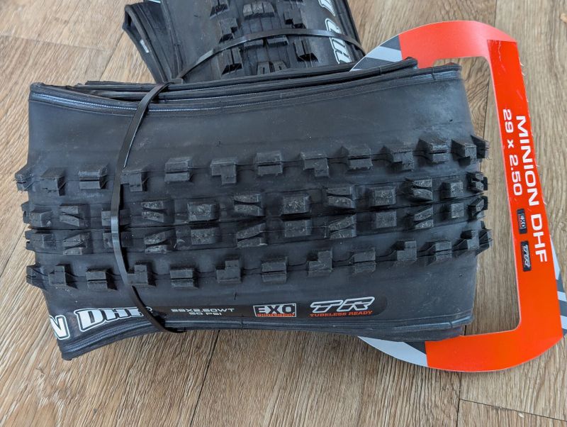 Plášť Maxxis Minion DHF 29" x 2.50WT, Dual, EXO