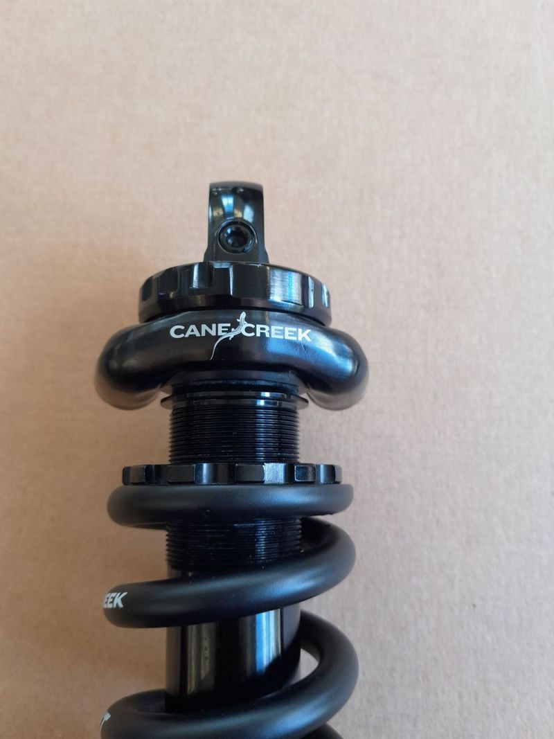 Tlumič Cane Creek Double Barrel Coil IL 216x57mm