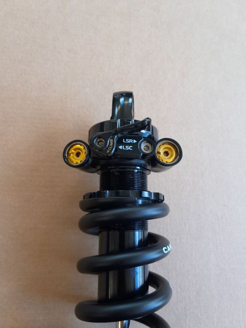 Tlumič Cane Creek Double Barrel Coil IL 216x57mm