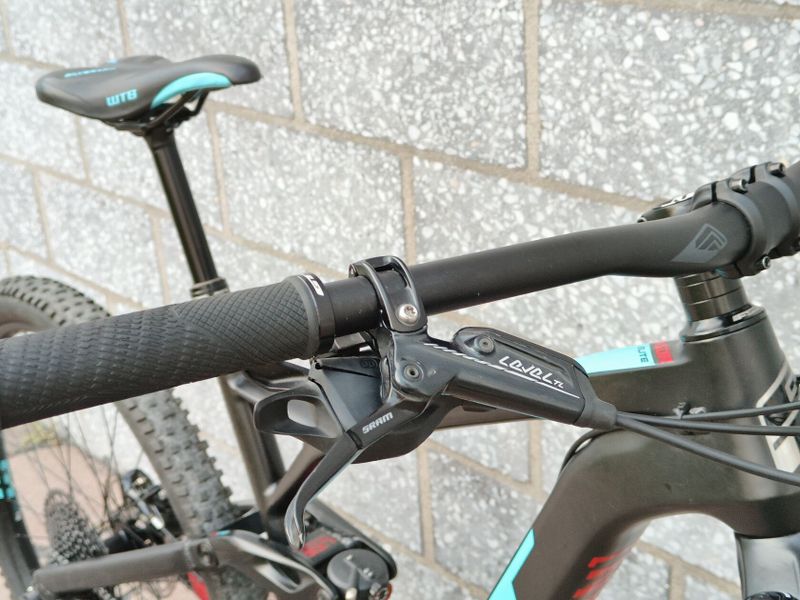 GT Sensor 29" Carbon Elite M