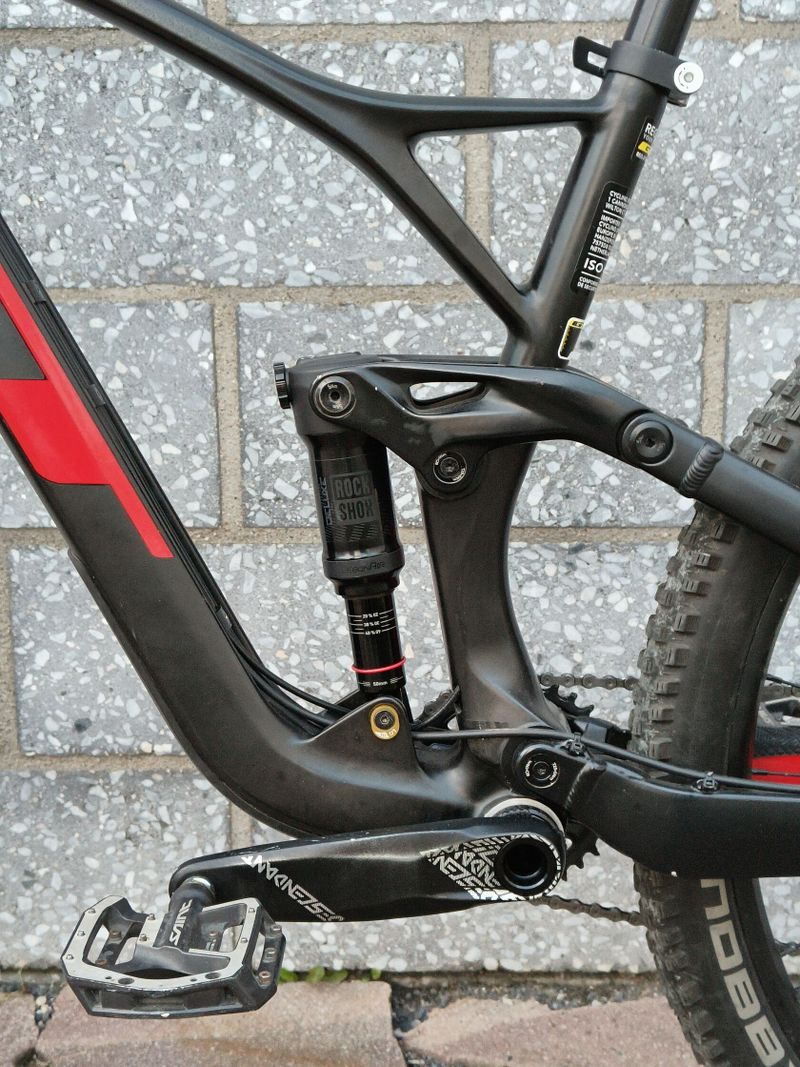 GT Sensor 29" Carbon Elite M