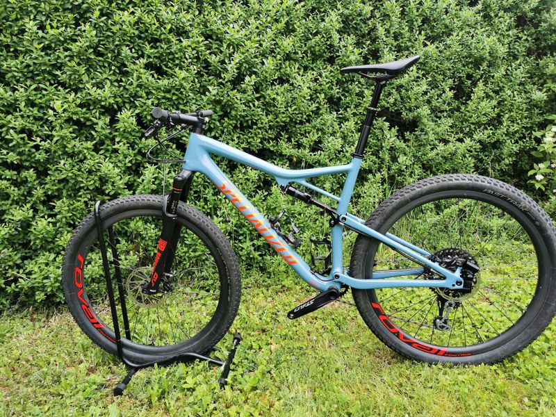 Specialized Epic 2019 Expert; vel. XL