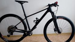 Prodám karbonového Canyona Exceed CF6, nastavený na +- 175cm