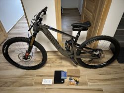 Ghost Path Riot Full Party, velikost M, model 2024, pouze 6,8 km