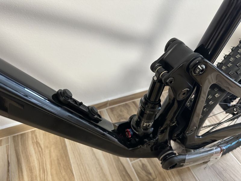 NOVÉ GHOST LECTOR FS - PRO, model 2024, velikost L