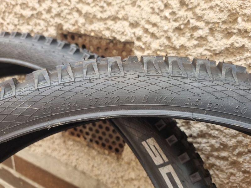 Pláště Schwalbe Magic Mary 27,5