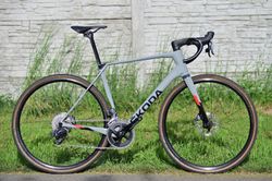 Superior X-Road – SRAM Force AXS, velikost 54 (M)
