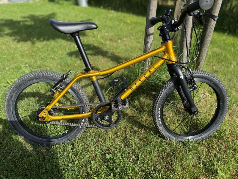 RASCAL 16" - nejlehčí dětské kolo