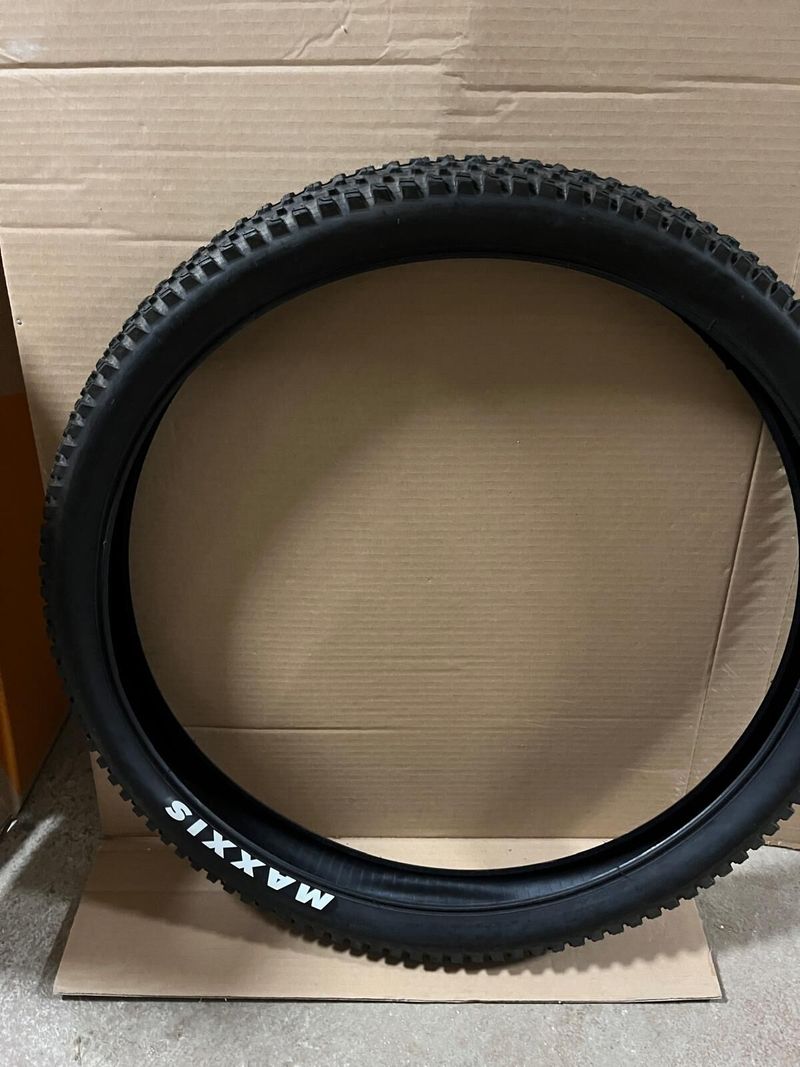 Maxxis plaště MTB 27,5´´
