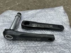 Dětské kliky VPACE 145 mm s osou Hollowtech II a Sram DM