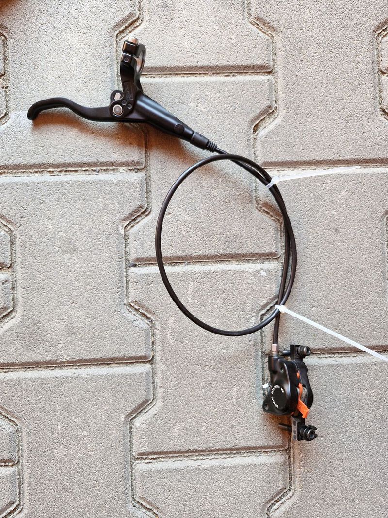 Sada brzd Shimano Mt201