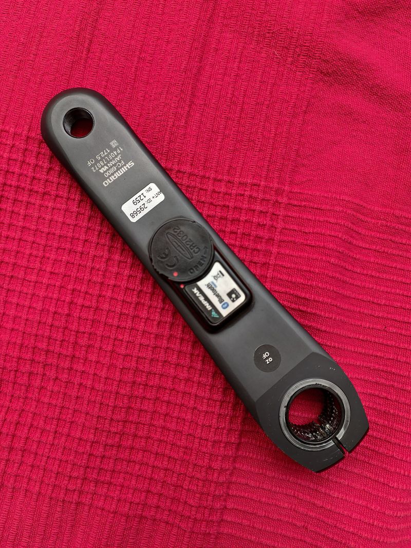 Prodám levou kliku Ultegra FC-6800 délka 172,5mm s wattmetrem Inpeak