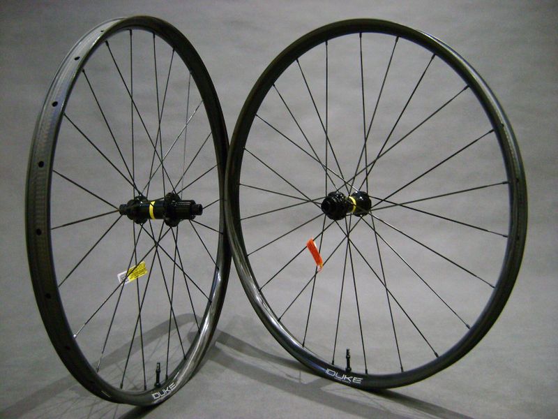 Duke carbon 29er - 1350g