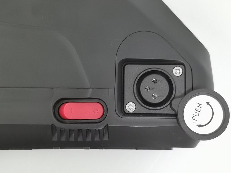 nový Hailong 36V20Ah baterie pro elektrokolo s USB portem 25A BMS nabíječka 2A