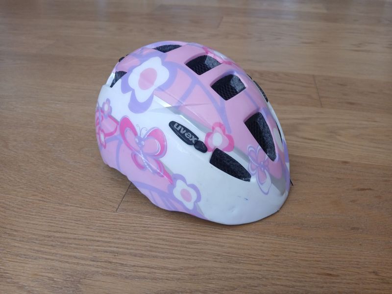 Dětská cyklistická helma UVEX Kid 2 princess