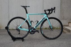 Bianchi Aria Disc vel. 55 | Shimano Ultegra R8100 | Fulcrum db 818 | stav NOVÉHO kola