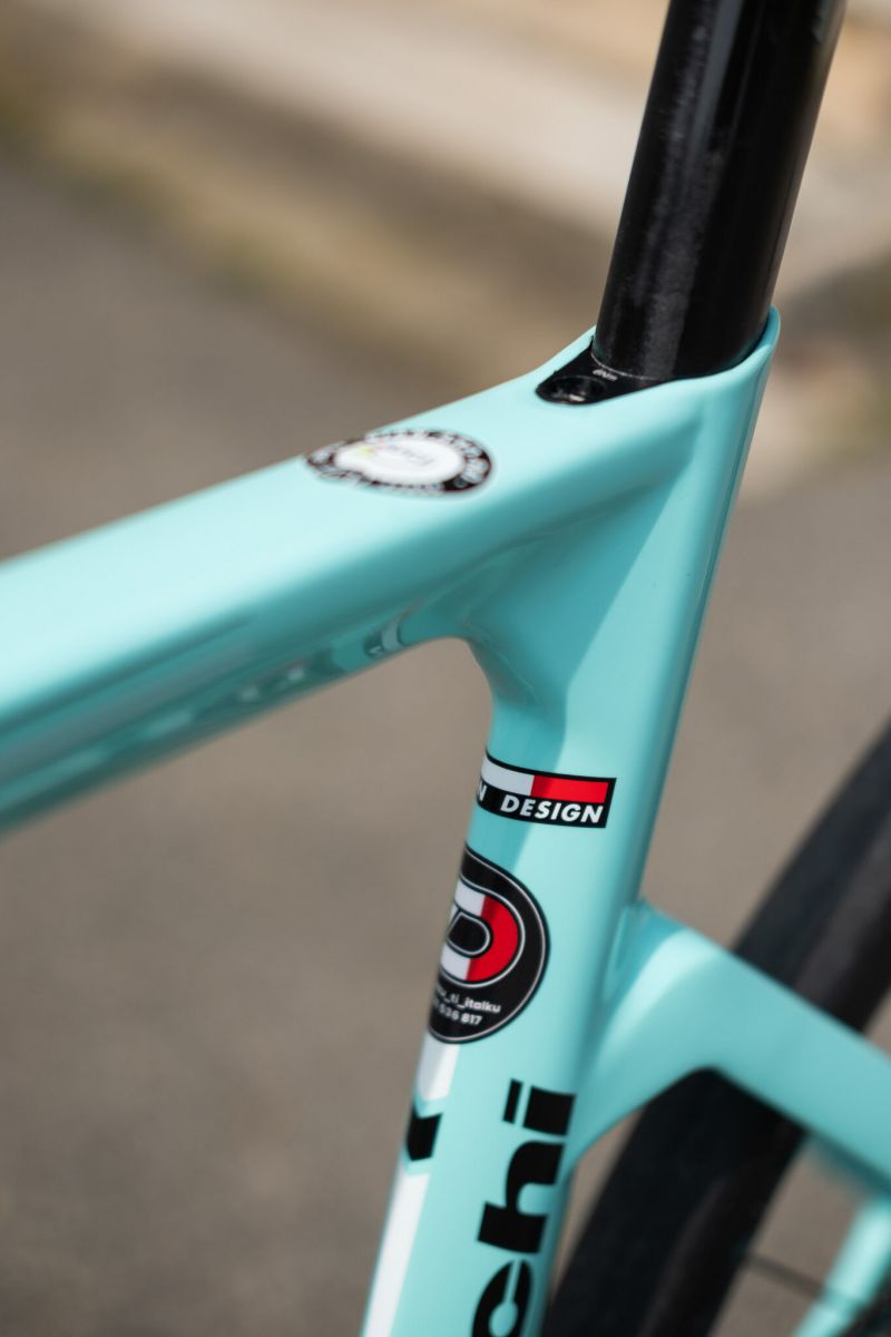 Bianchi Aria Disc vel. 55 | Shimano Ultegra R8100 | Fulcrum db 818 | stav NOVÉHO kola
