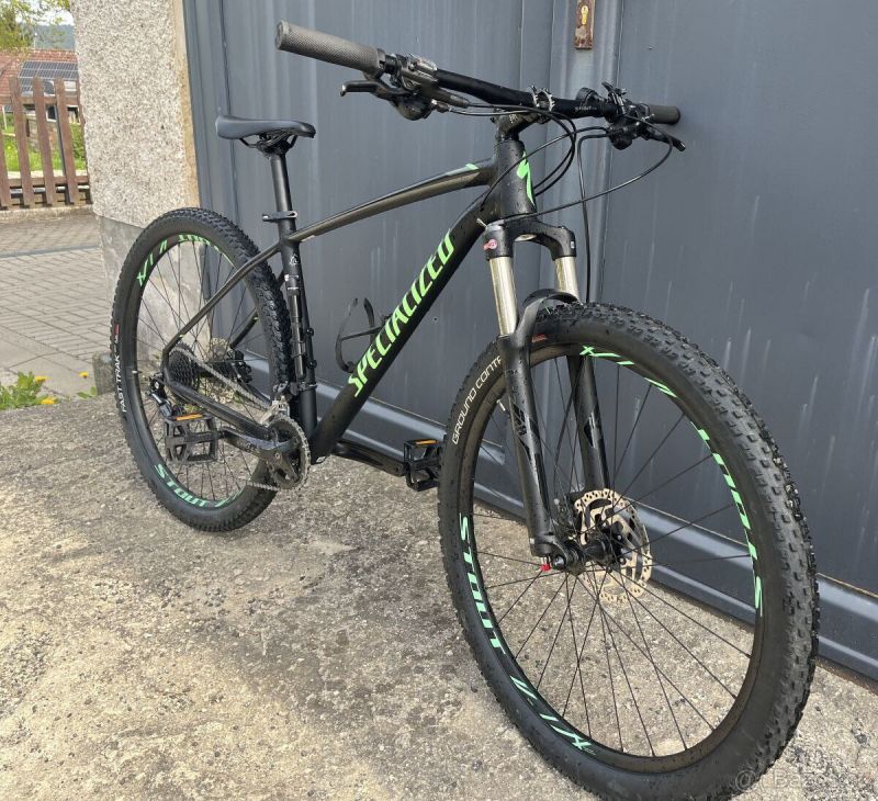 Prodám horské kolo Specialized vel.L