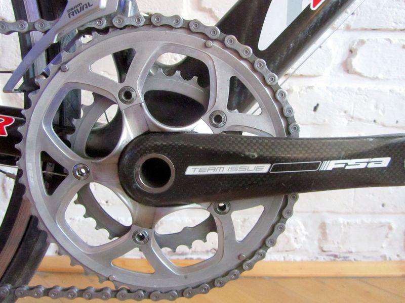 AUTHOR CA5500 na Shimano 105, 58 cm. Super stav