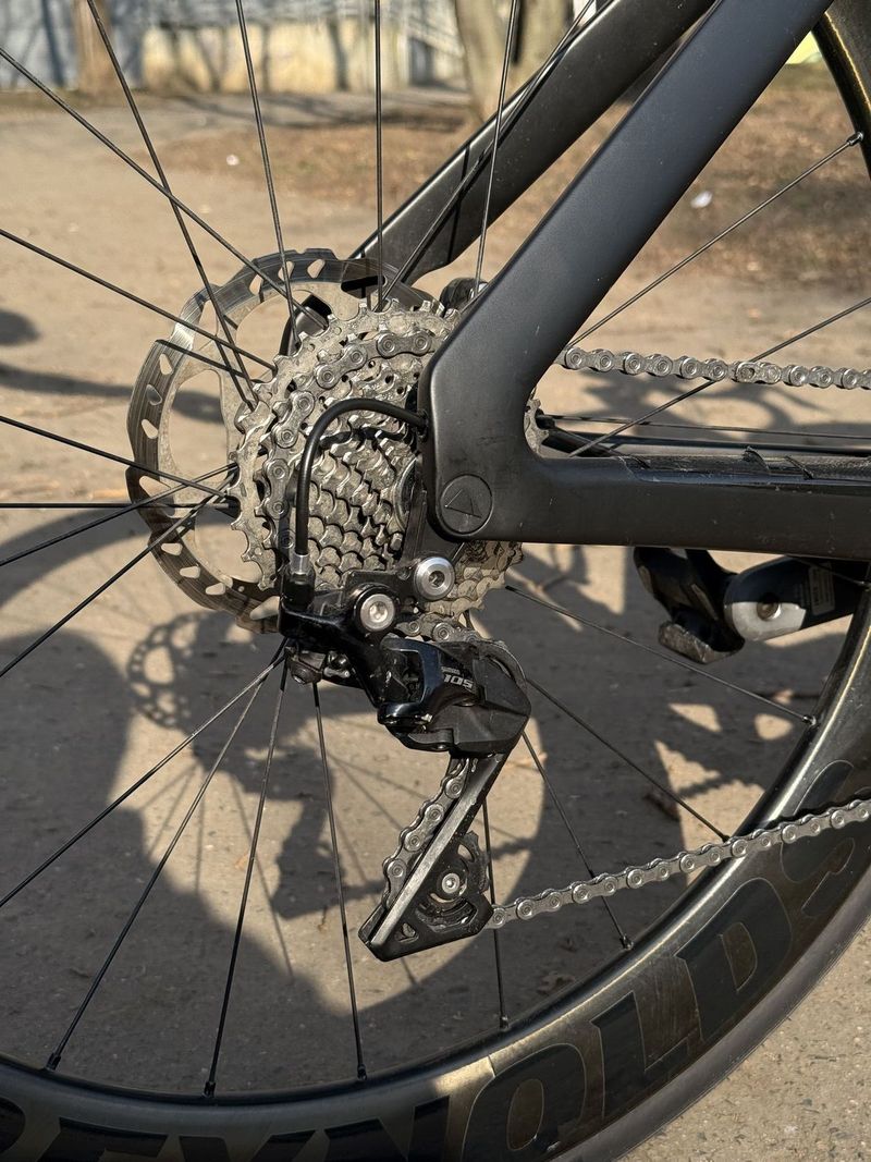 Prodám silniční kolo Canyon Aeroad CF SL 7 Disc (2021)
