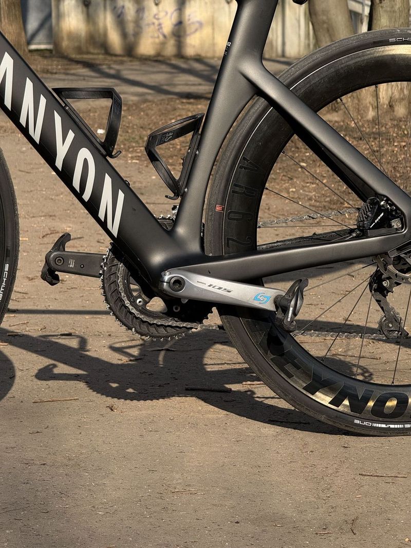 Prodám silniční kolo Canyon Aeroad CF SL 7 Disc (2021)