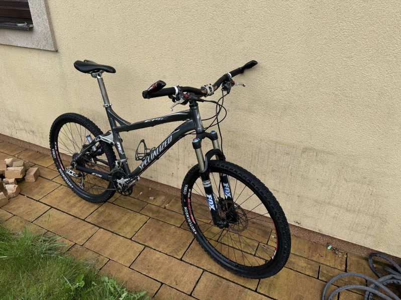 Horské kolo Specialized