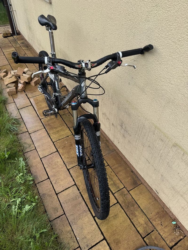 Horské kolo Specialized