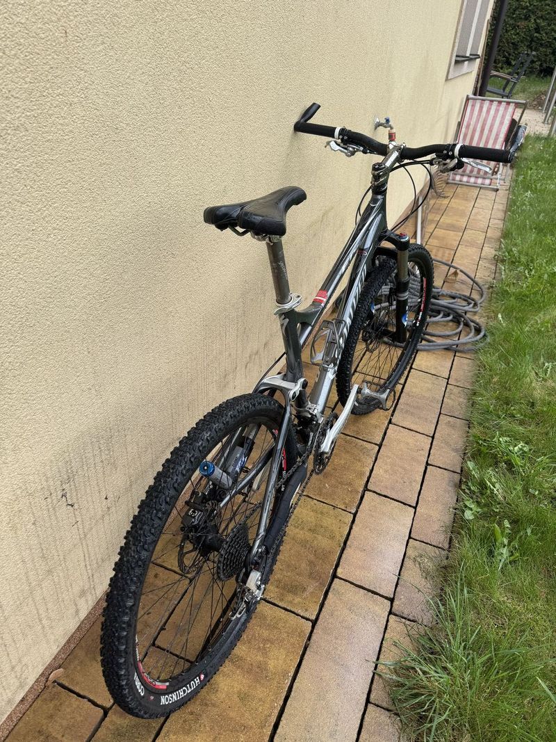 Horské kolo Specialized