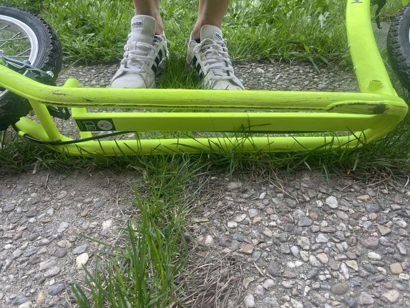 Koloběžka Kostka Rebel Max kid lemon yellow