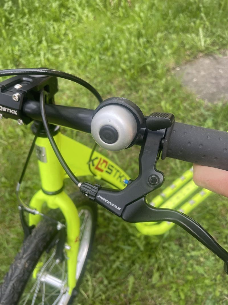 Koloběžka Kostka Rebel Max kid lemon yellow