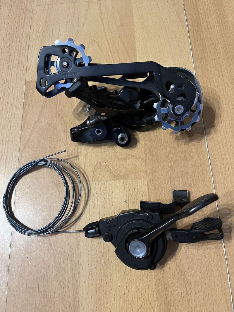 11 rychlostní XT přehazovačka + XT řazení 