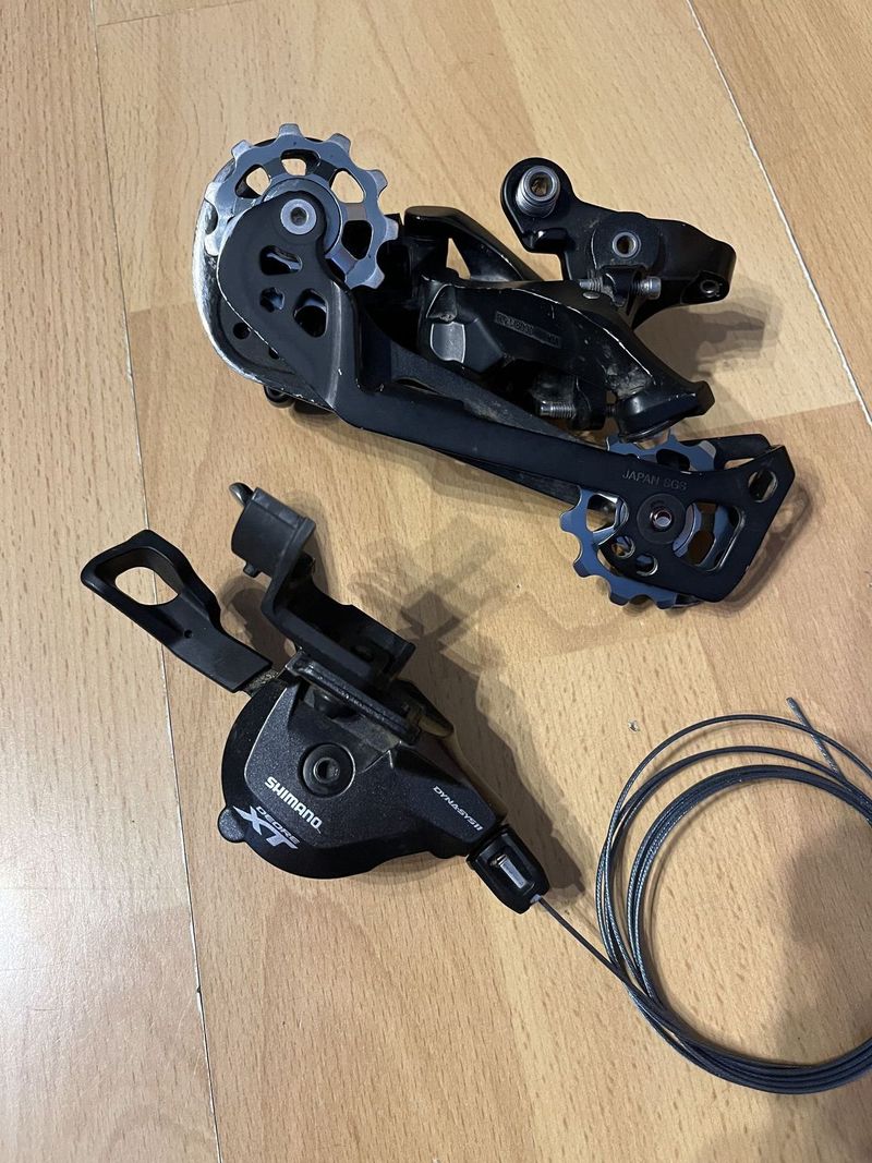 11 rychlostní XT přehazovačka + XT řazení 