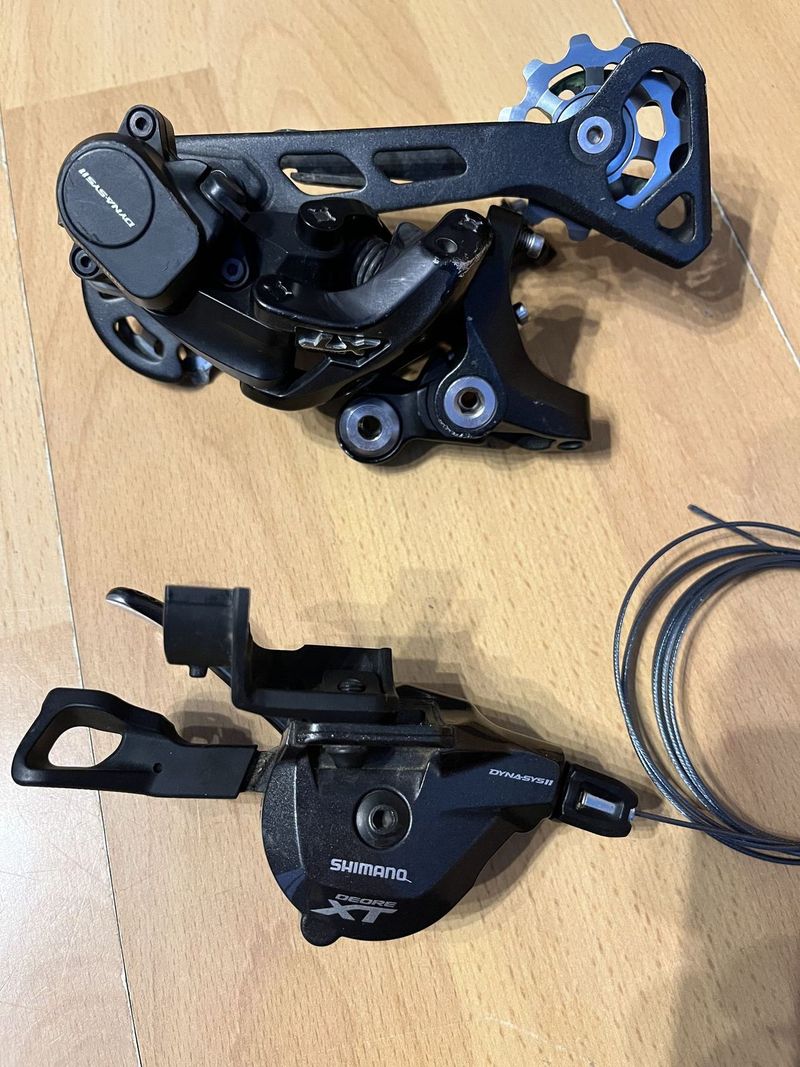 11 rychlostní XT přehazovačka + XT řazení 