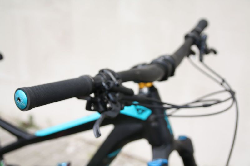 YT Industries Jeffsy 27,5" vel. M | SRAM NX 12sp | DT Swiss Spline 520 | teleskop e.thirteen