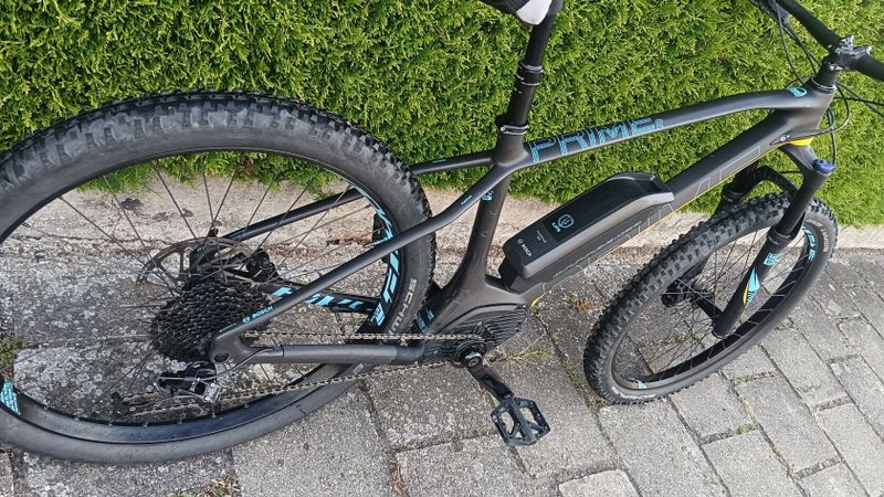 KARBONOVÉ elektrokolo MTB Mondraker E-Prime Carbon R+ vel.L