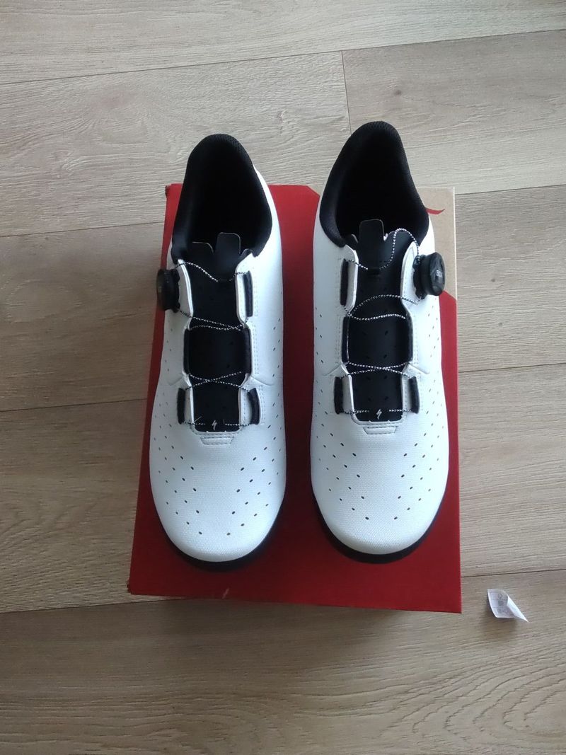 MTB tretry Specialized White