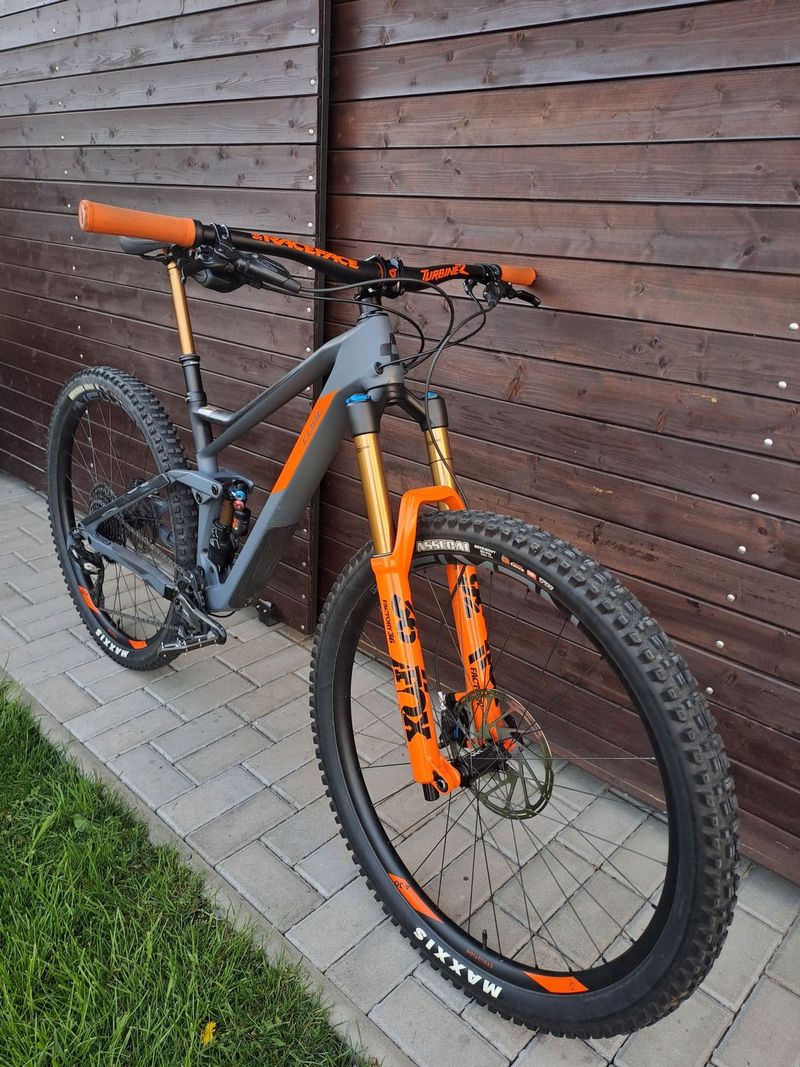 Zánovní v top stavu enduro Lapierre Spicy 7.9 / velikost M - 29er / Öhlins / Shimano XT / DtSwiss350